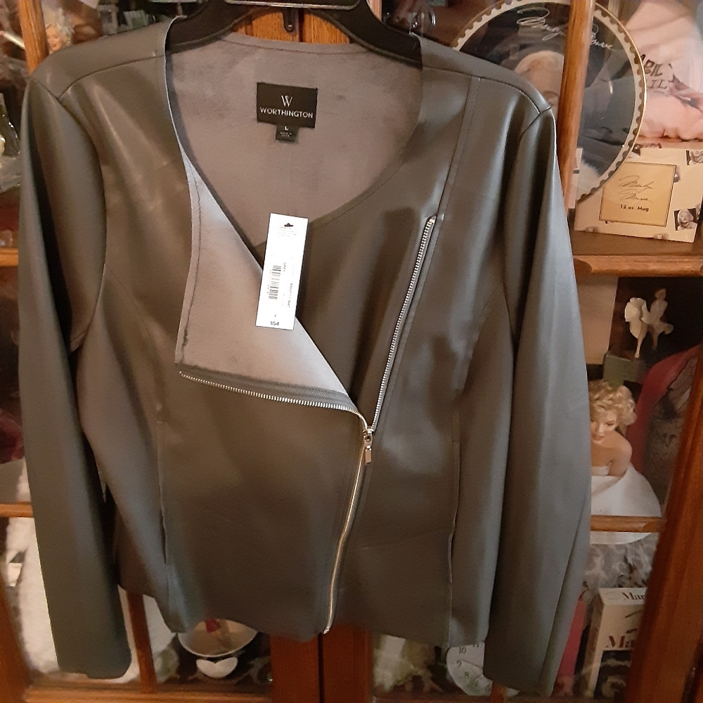 Light weight leather jacket